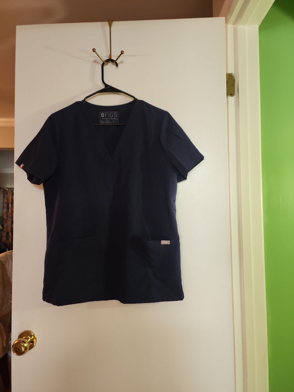 Figs Casma  Navy Blue 3 Pocket  V-Neck Women's Scrub Top